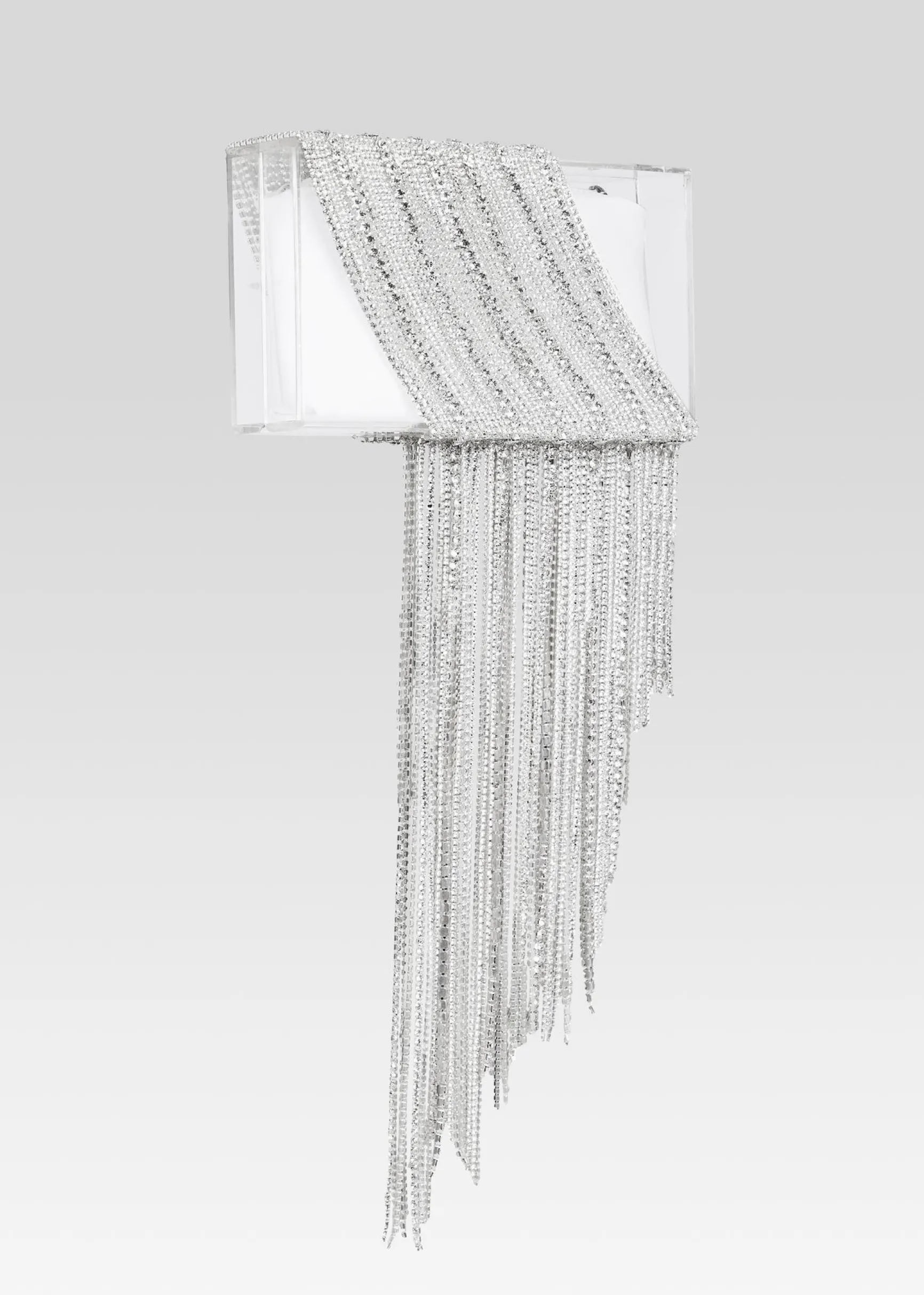 adley_crystal_bag_2-9.webp Resort '24*Retrofete Adley Crystal Bag Clear/Silver
