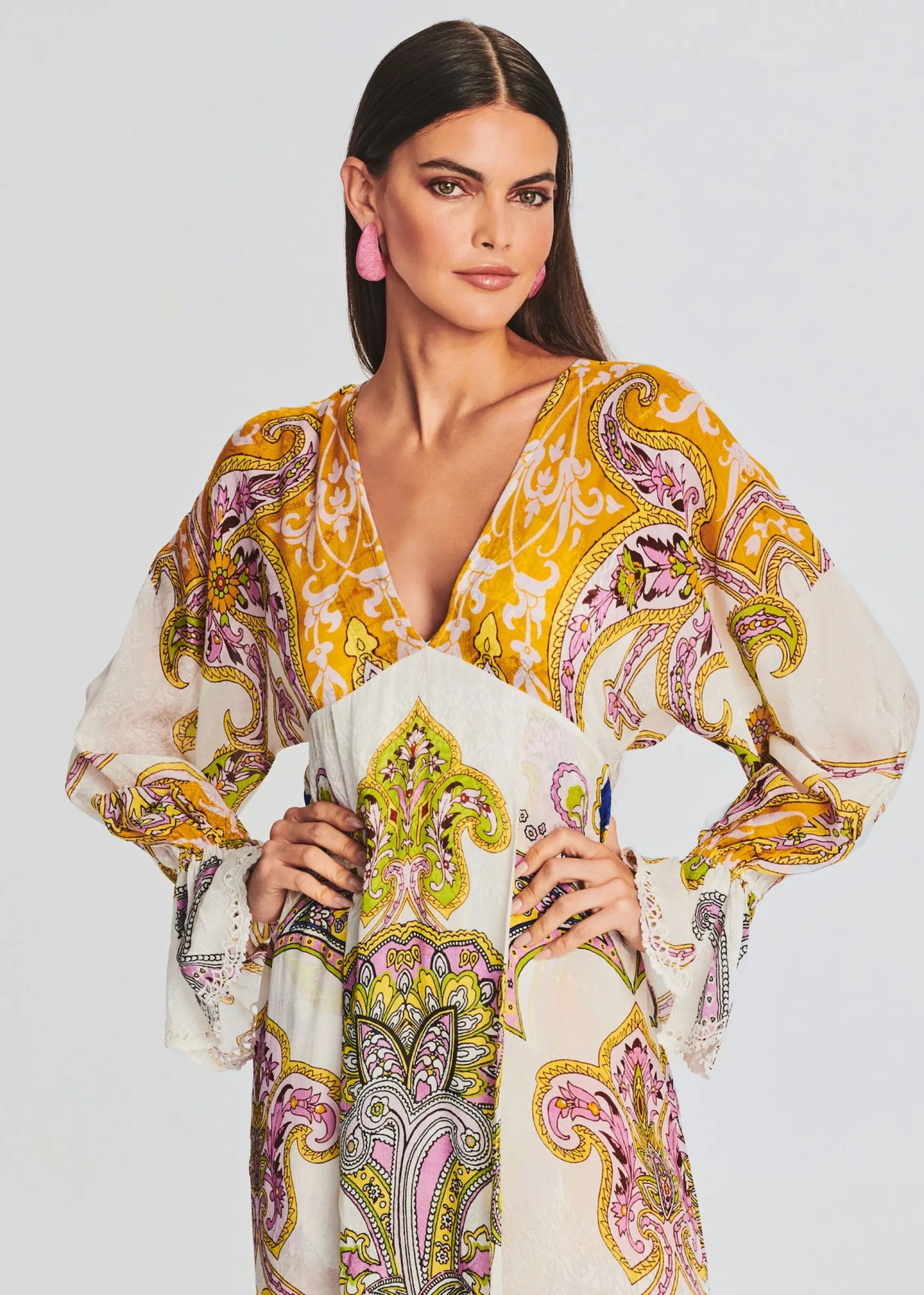agra_kaftan_1.webp Honeymoon Looks*Retrofete Agra Kaftan Off White