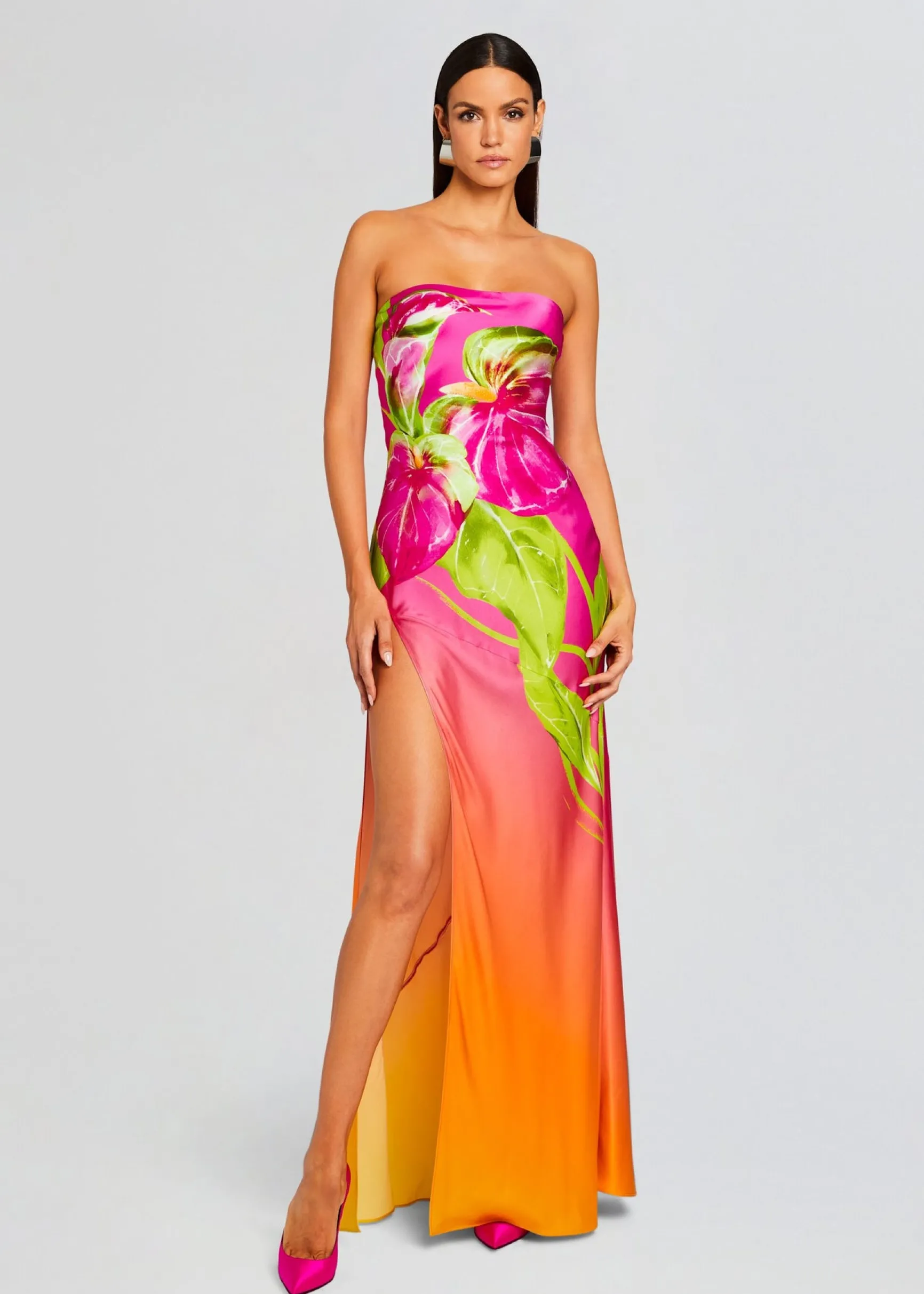 aiyanna_silk_dress_0.webp Tropical Hues*Retrofete Aiyanna Silk Dress Ombre Anthurium
