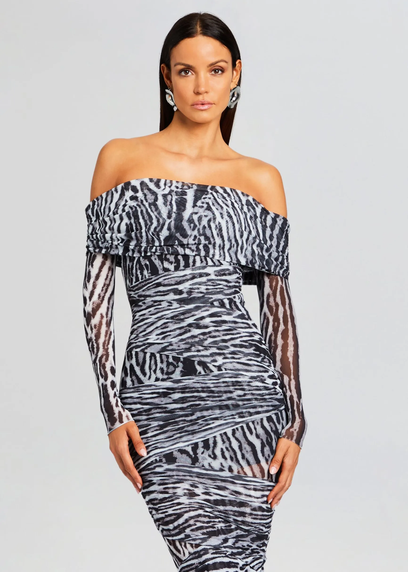 chanda_gown_1-3.webp Dresses*Retrofete Chanda Gown Grey Ocelot