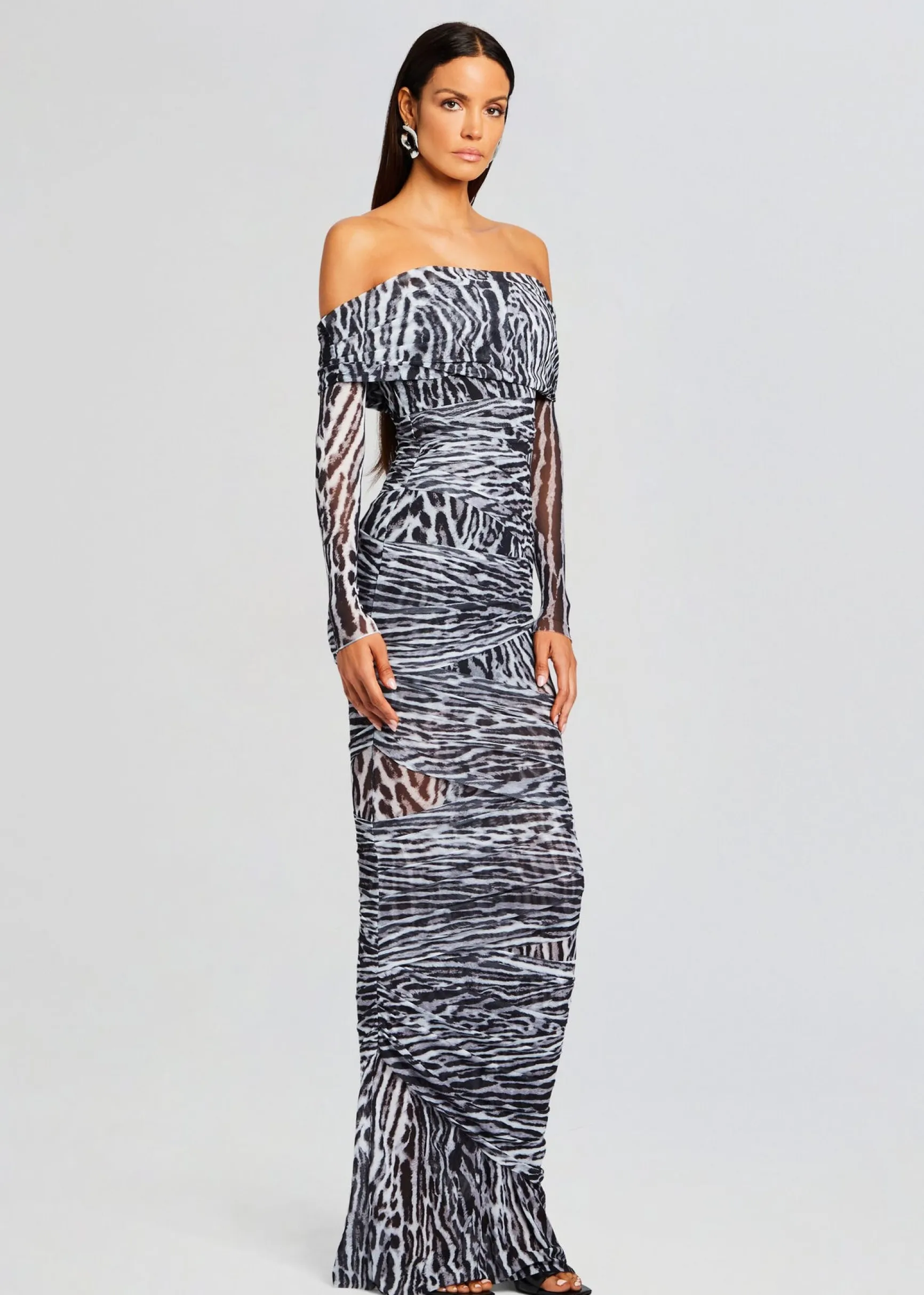 chanda_gown_2-2.webp Maxi*Retrofete Chanda Gown Grey Ocelot