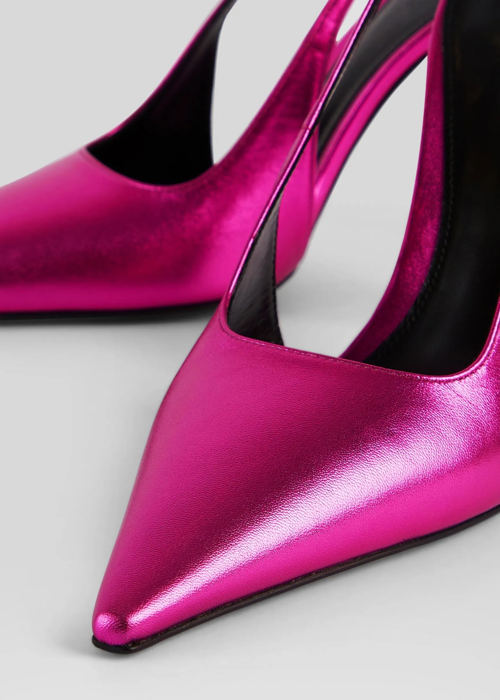 cindy_slingback_heel_3-13.webp Shoes*Retrofete Cindy Slingback Heel Metallic Pink