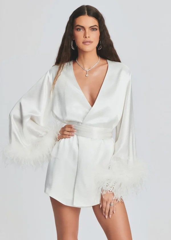 Bachelorette Party*Retrofete Eva Feather Robe White
