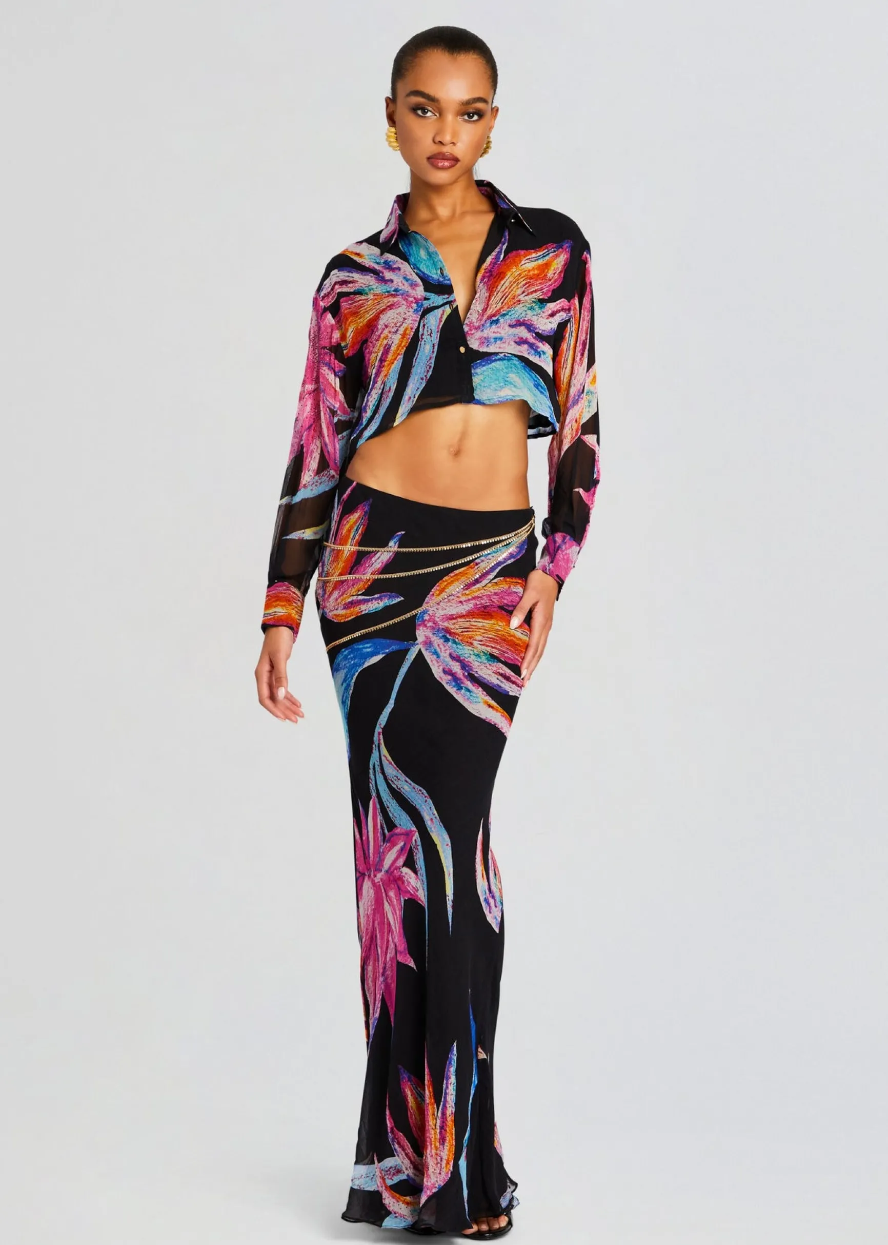 margo_crop_shirt_1.webp Tropical Hues*Retrofete Margo Crop Shirt Black