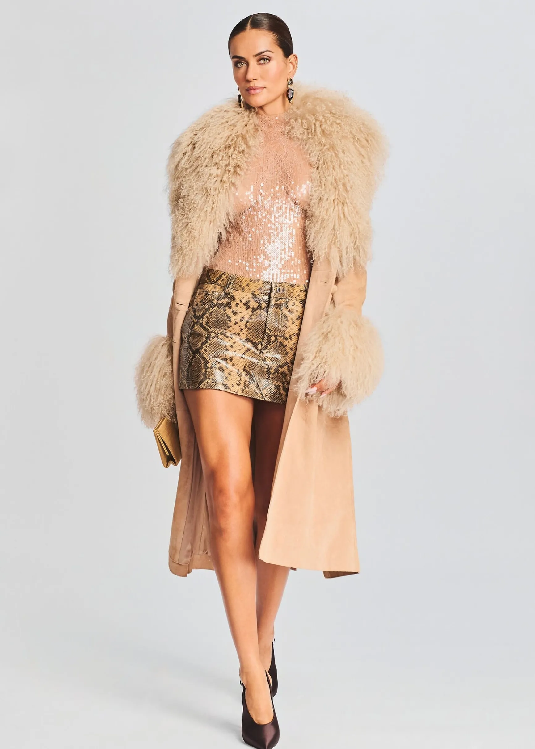 nora_coat_2-1.webp RETROFÊTE*Retrofete Nora Coat Tannin