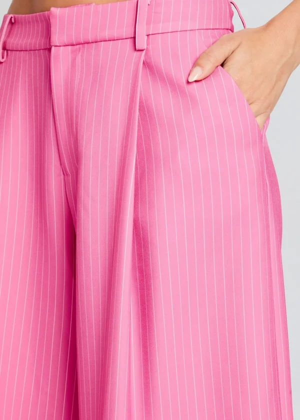 Exclusively Ours*Retrofete Pearl Short Pink Pinstripe