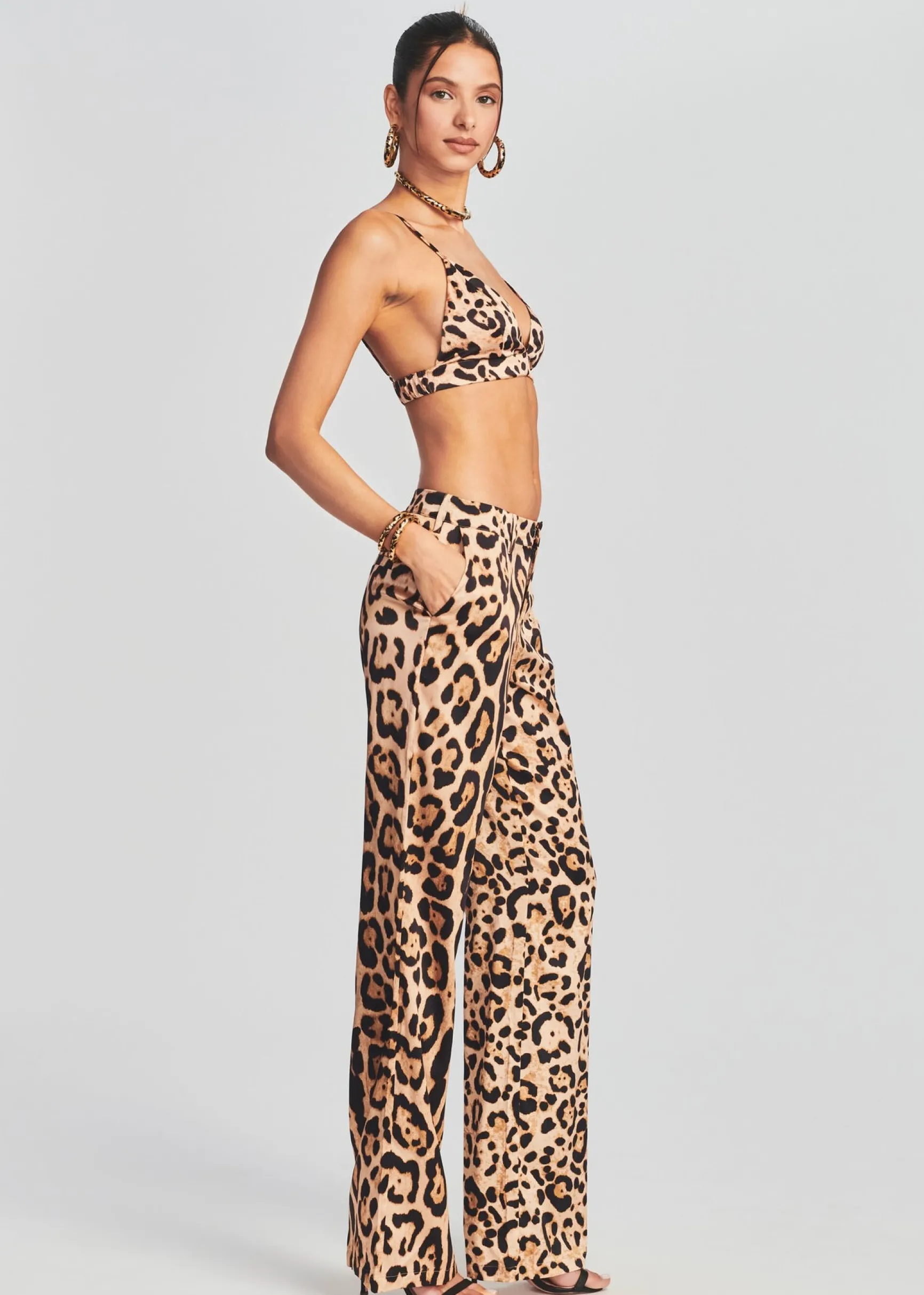 suki_silk_pant_2.webp Honeymoon Looks*Retrofete Suki Silk Pant Leopard Combo
