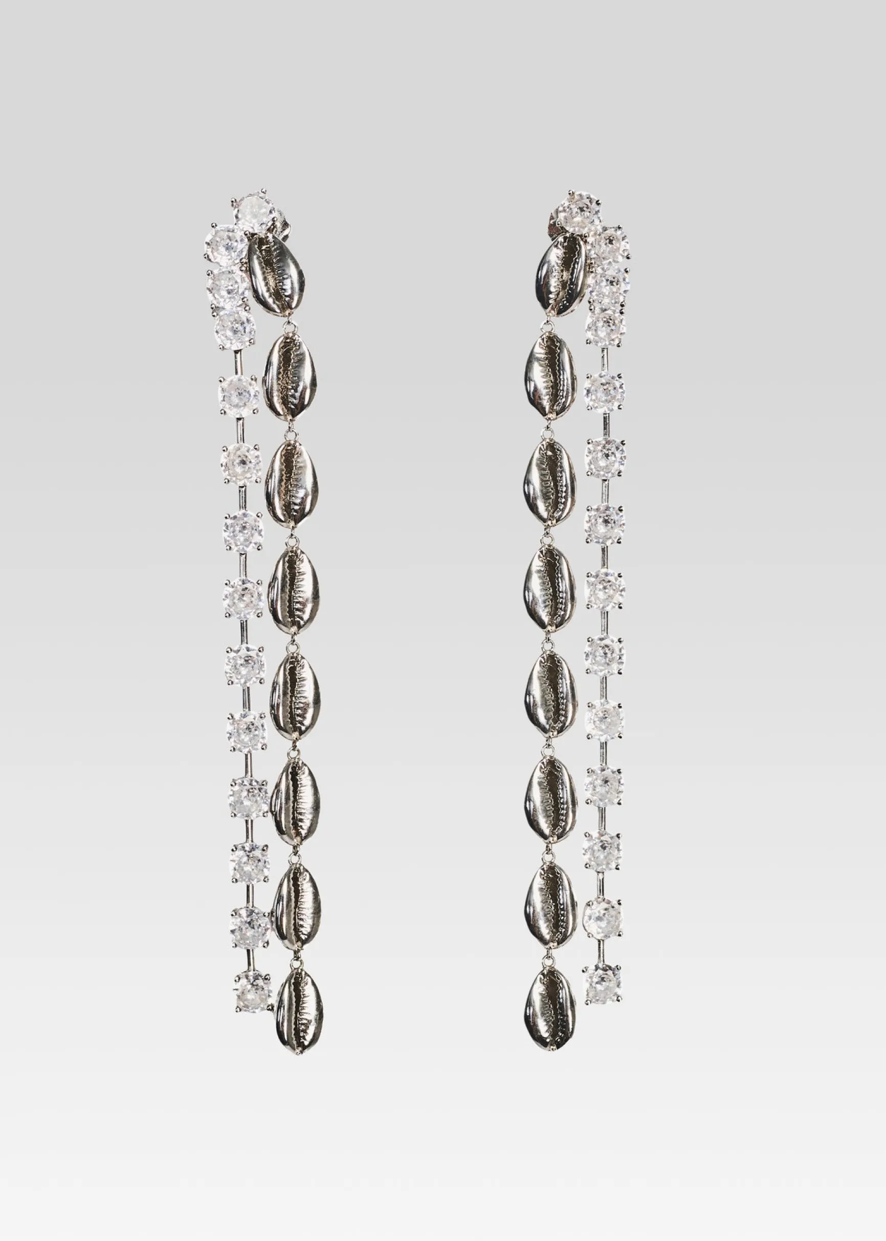 tyde_crystal_shell_drop_e_0.webp Honeymoon Looks*Retrofete Tyde Crystal Shell Drop Earrings Silver