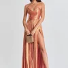 Guest Of*Retrofete Waldorf Dress Apricot